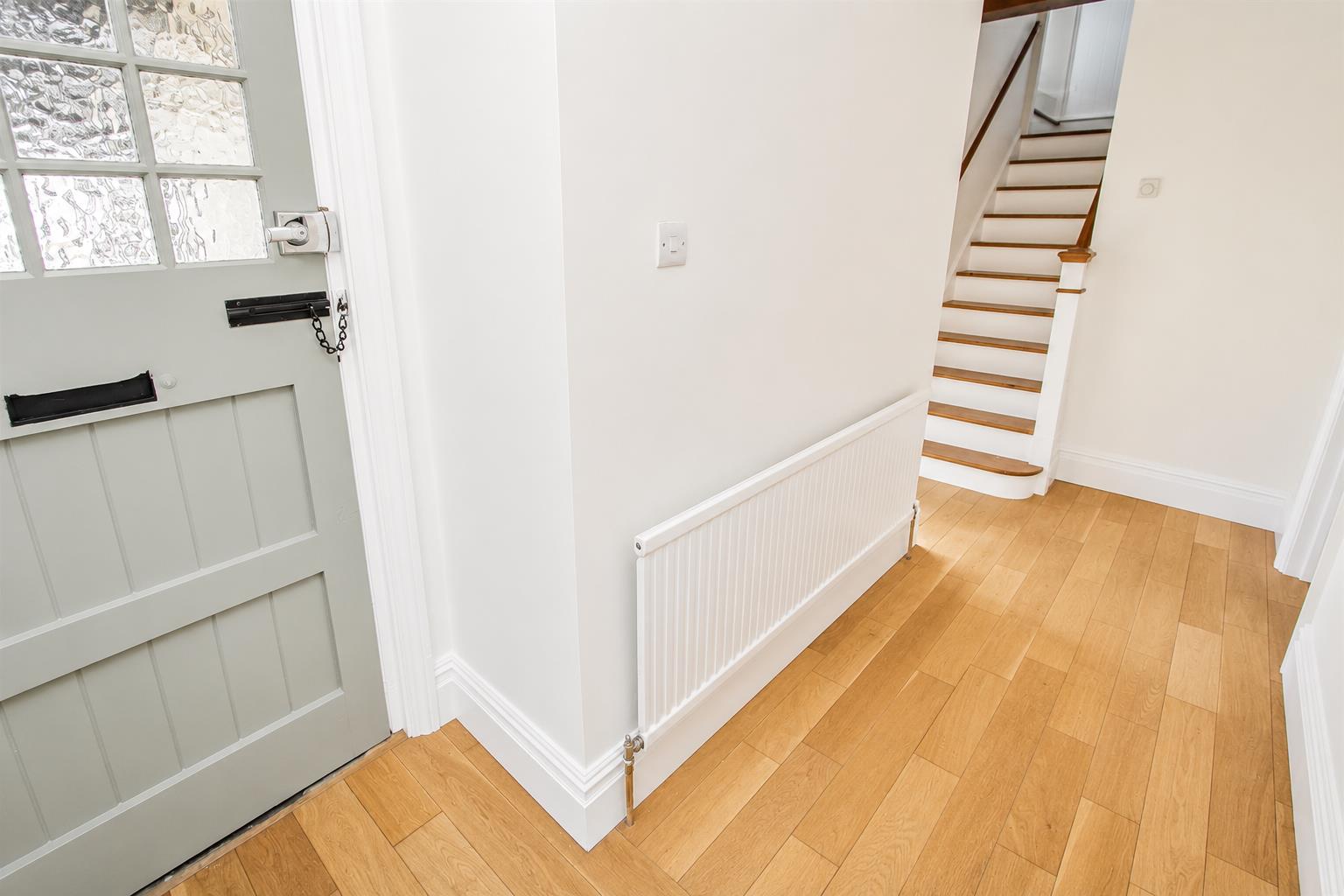 Woodcote Grove Road, Coulsdon